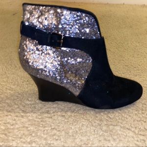 guess sparkle boots